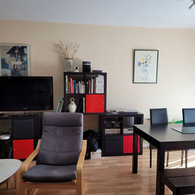 Appartement 3 pièces 215250 €