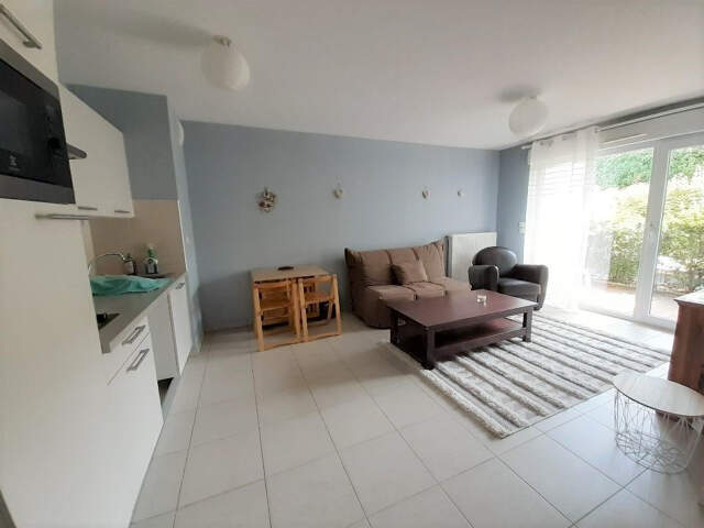 Appartement Saint-Malo Studio/1 pièce(s) 30.37 m2 ROTHENEUF, PROCHE PLAGE ET COMMERCES — photo du bien