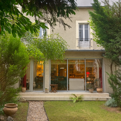 Maison 5 pièces 1045000 €