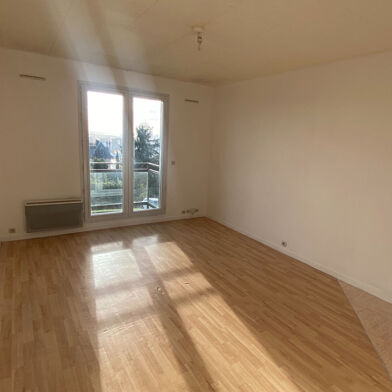 Appartement 1 pièces 425 €