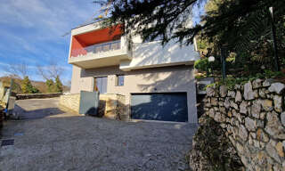 Maison 6 Pièces 200 m² à vendre à Saint-Alban-Leysse (73230)