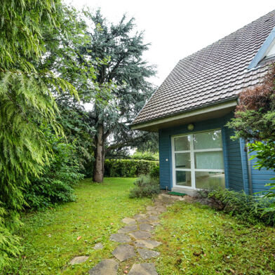 Maison 5 pièces 1600 €