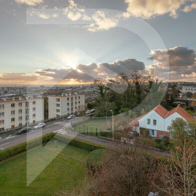 Appartement 4 pièces 149750 €