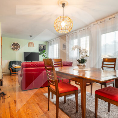 Appartement 4 pièces 139750 €