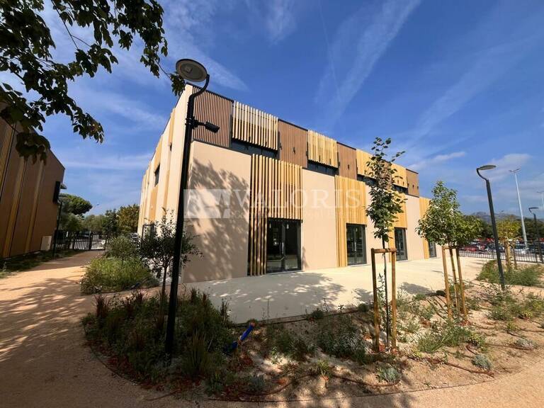 BUREAUX NEUFS à LOUER — photo 1