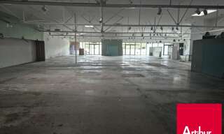 Commerce  1558 m² à louer à Juillan (65290)