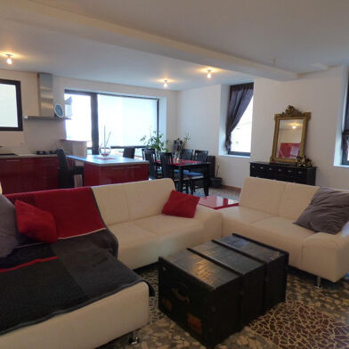 Appartement 3 pièces 815 €