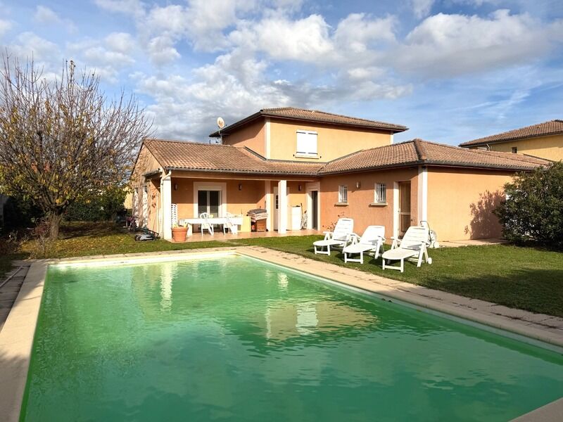 Villa / Maison  T6 à vendre Romans-sur-Isère 26100