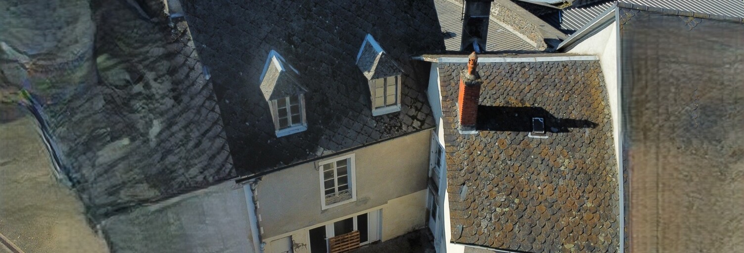 Immeuble  246 m² à vendre à Pleaux (15700)