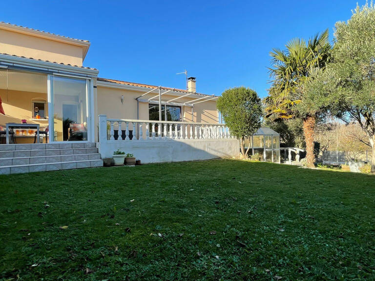 MAISON — photo 1