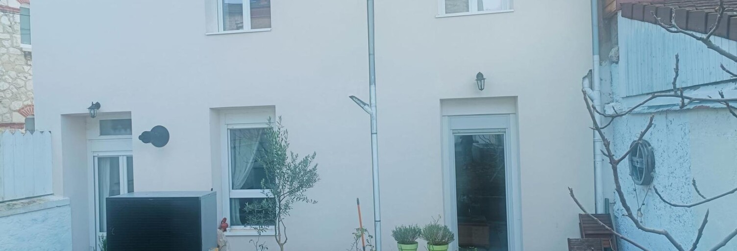 Maison 9 Pièces 200 m² à vendre à Oyonnax (01100)