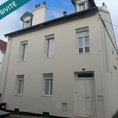 Maison 9 pièces 299000 €