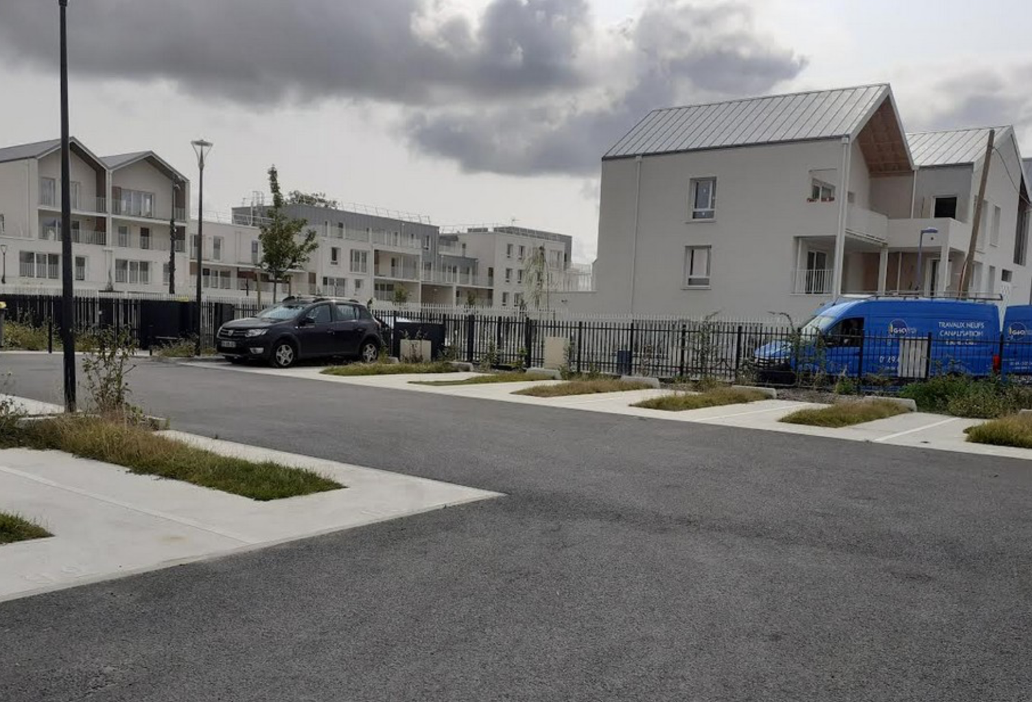 VENTE LOT 18 PARKINGS EXTÉRIEURS - MITRY-MORY (77) — photo 1