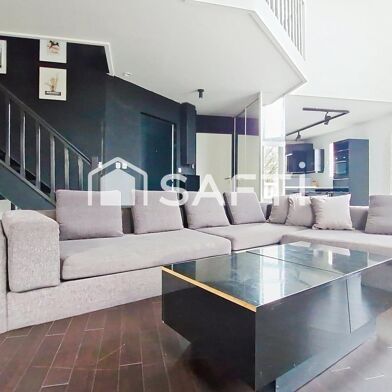 Appartement 4 pièces 492000 €