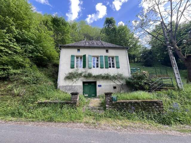 Maison en pierre de 1 pièces principales — photo du bien