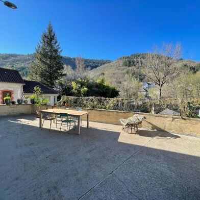 Maison 10 pièces 166625 €