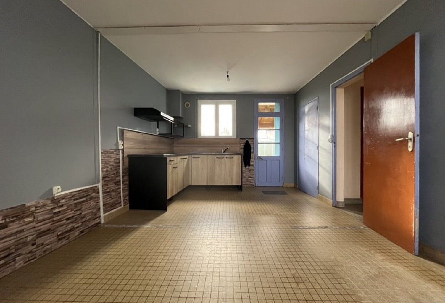 Maison de ville de 5 pièces principales — photo 1
