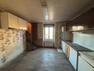 Maison de bourg de 7 pièces principales — photo 2
