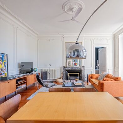 Appartement 4 pièces 730800 €