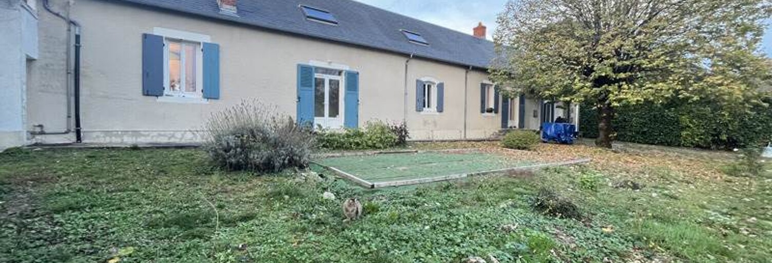 Maison 9 Pièces 160 m² à vendre à Saint-Germain-du-Puy (18390)