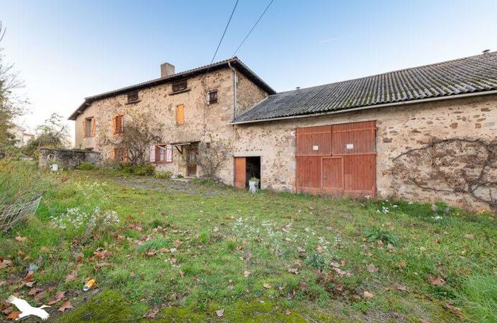 Maison en pierre de 4 pièces principales — photo 3