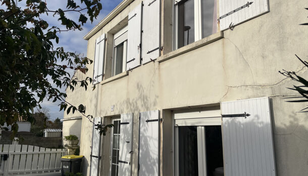 Villa / Maison 5 pièces  à vendre Croix-Chapeau 17220