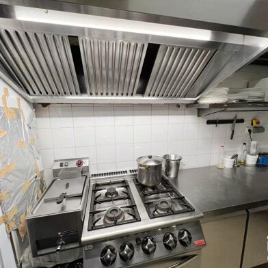 Commerce  165000 €