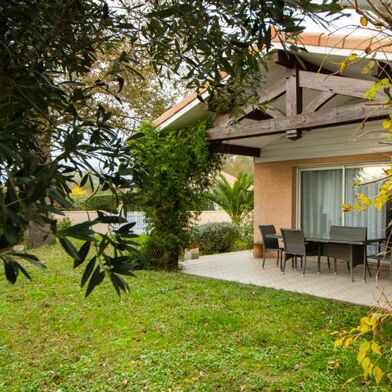 Maison 5 pièces 359000 €