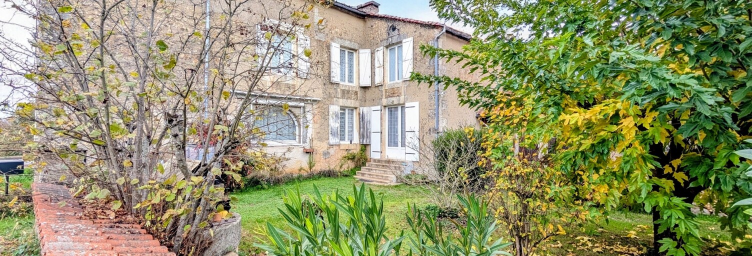 Maison 7 Pièces 165 m² à vendre à Lussac-les-Châteaux (86320)
