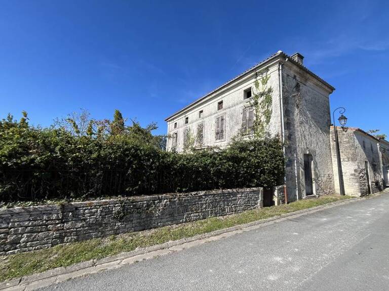 Charentaise de 3 pièces principales — photo 1