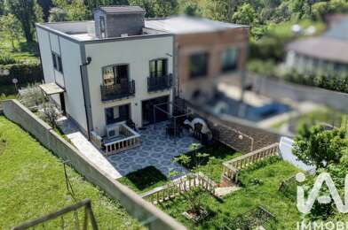 Maison 8 pièces 499000 €