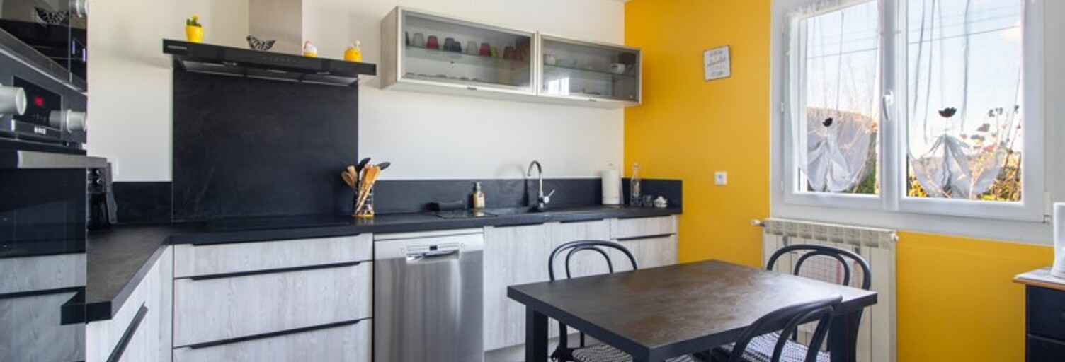 Maison 6 Pièces 104 m² à vendre à Ramous (64270)