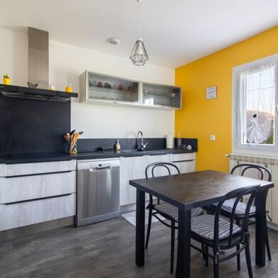 Maison 6 pièces 272896 €