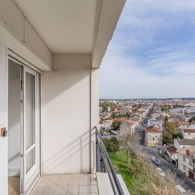 Appartement 3 pièces 231440 €
