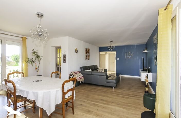 Villa de 5 pièces principales — photo 3