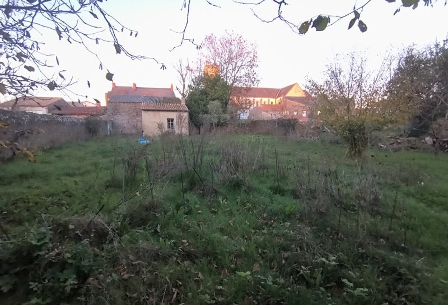 Terrain à bâtir de 0 pièces principales — photo 1
