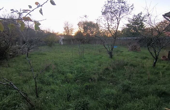 Terrain à bâtir de 0 pièces principales — photo 2