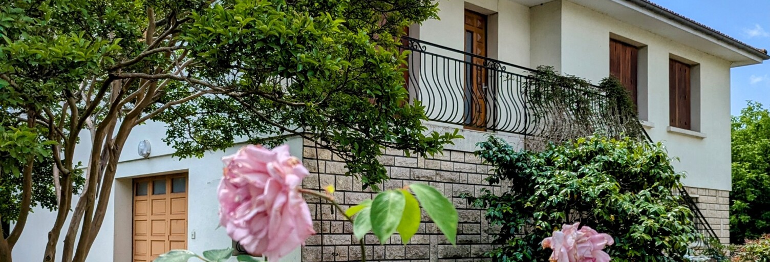 Maison 6 Pièces 156 m² à vendre à Saint-Seurin-sur-l'Isle (33660)