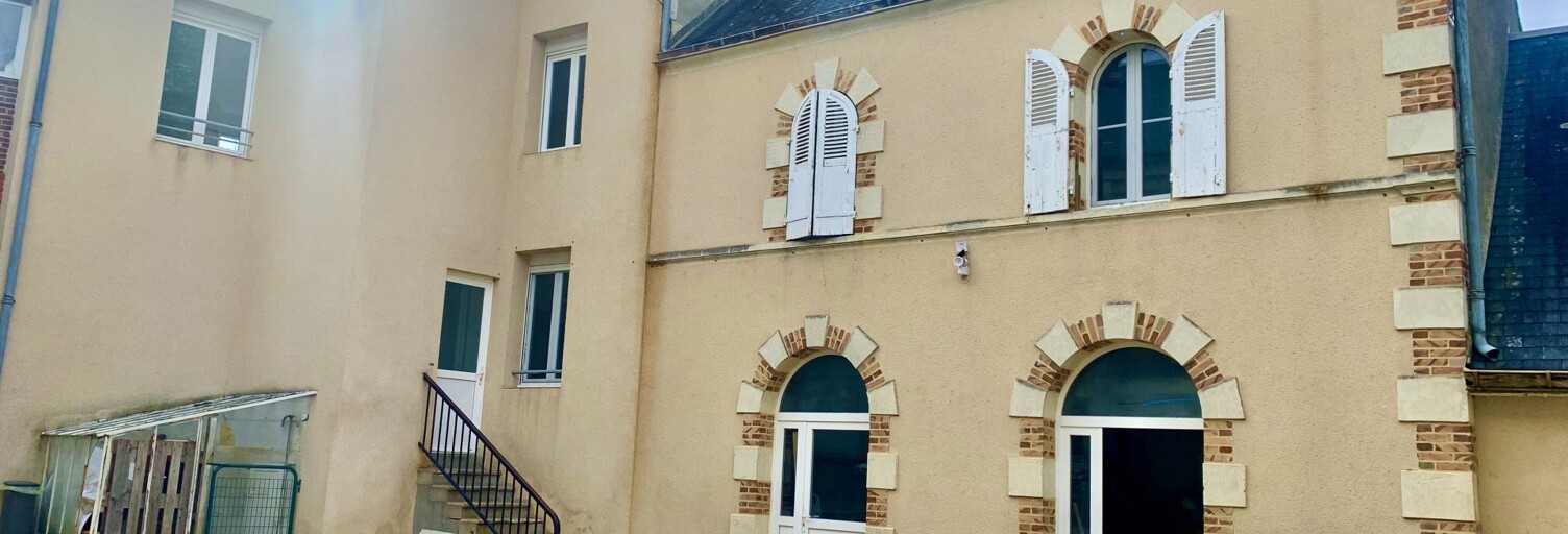 Maison 5 Pièces 111 m² à vendre à Bessé-sur-Braye (72310)