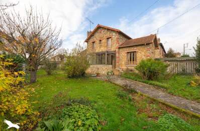 Maison en pierre de 5 pièces principales — photo du bien