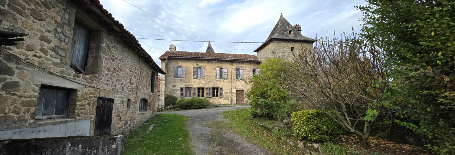 Maison 9 Pièces 280 m² à vendre à Sousceyrac-en-Quercy (46190)