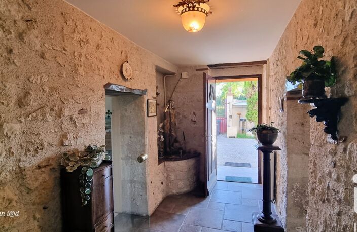 Vente Maison traditionnelle 7 pièces — photo 2