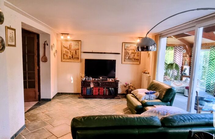 Vente Maison traditionnelle 7 pièces — photo 3