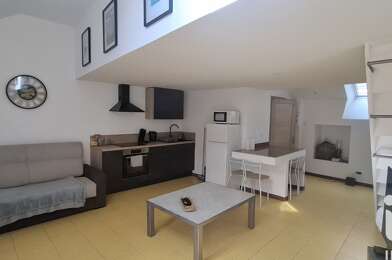 Immeuble  142000 €