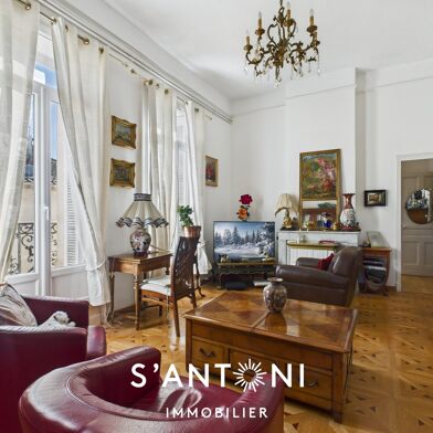 Appartement 5 pièces 255000 €