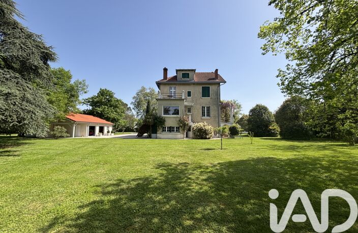 Vente Maison/villa 7 pièces — photo 2