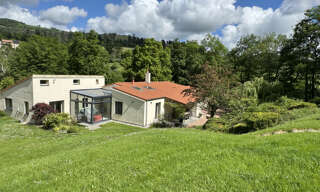 Maison 7 Pièces 220 m² à vendre à Vaugneray (69670)