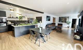 Maison 5 Pièces 171 m² à vendre à Saint-Marcellin-en-Forez (42680)