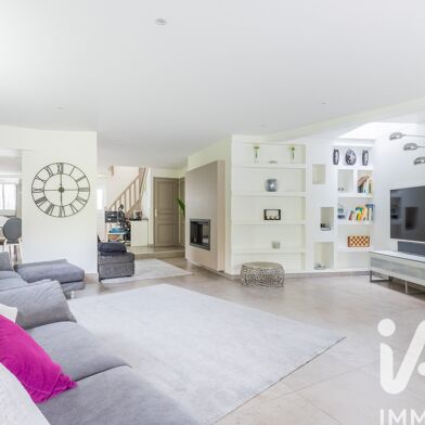 Maison 7 pièces 549900 €