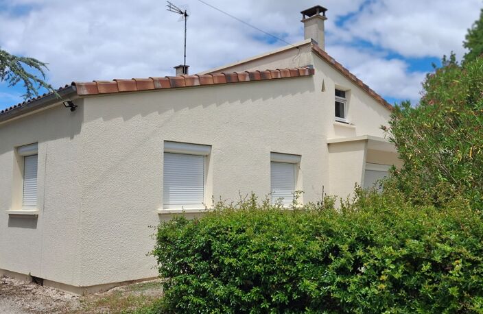Vente Maison/villa 4 pièces — photo 2